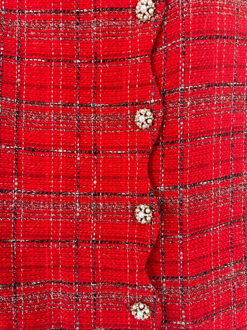 NWT Avara Noelle Red Tweed Pearl Button Mini Dress Size Medium MSRP $98 - Picture 6 of 10